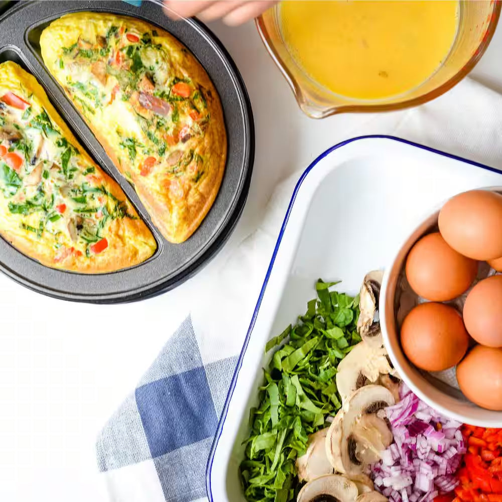 Egg Black and Stainless Steel upper housing 2 Section Omelet Maker